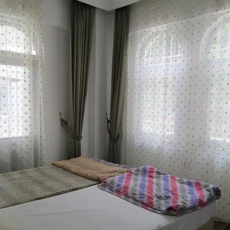 Apartmán Alis Oyta Aparts *